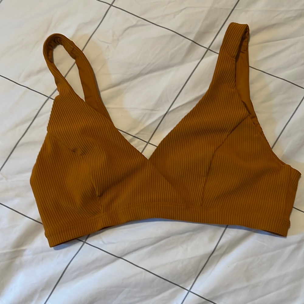 lululemon Clear Waters Swim Top